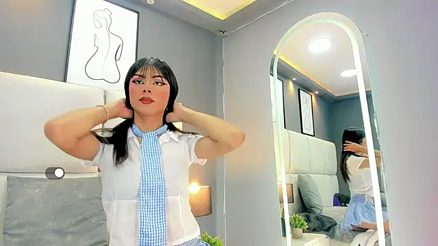 Snapshot of CuteMiaaa chatting on 02.08.26 CuteMiaaa online show from 02.08.26