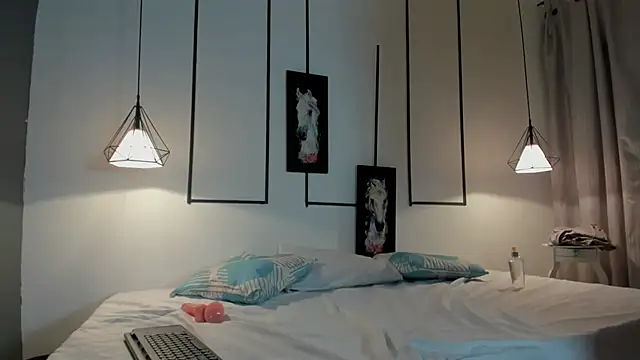 Snapshot of EmilyCorson chatting on 02.10.26 EmilyCorson online show from 02.10.26