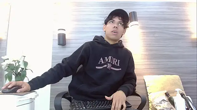 DaviidBuckx  online show from 05.08.26