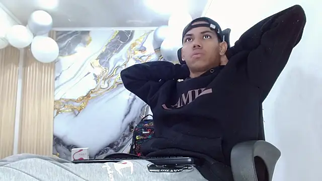 DaviidBuckx  online show from 06.20.26