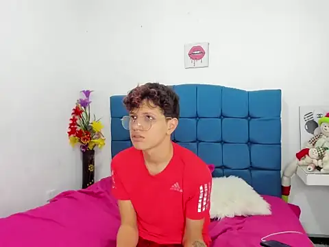 Snapshot of _GoldenGirls_ chatting on 02.08.26 GoldenGirls online show from 02.08.26