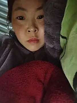 Snapshot of Yiyoongg chatting on 05.26.26 Yiyoongg online show from 05.26.26