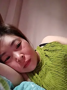 Snapshot of Yiyoongg chatting on 05.30.26 Yiyoongg online show from 05.30.26