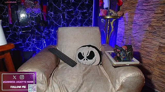 GoddessJulietteNoiir online show from 05.14.26