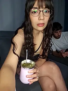 VelvetSolez online show from 03.04.26