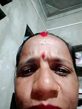 Snapshot of Anitarakkoli chatting on 06.03.26 Anitarakkoli online show from 06.03.26