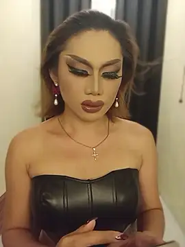 Victorias DomWorld online show from 04.10.26