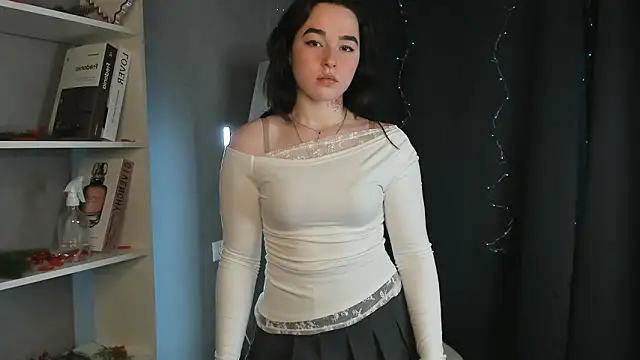 Snapshot of PulseNoir chatting on 02.16.26 PulseNoir online show from 02.16.26