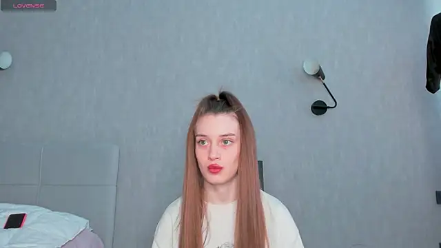 sensitiveana online show from 04.14.26