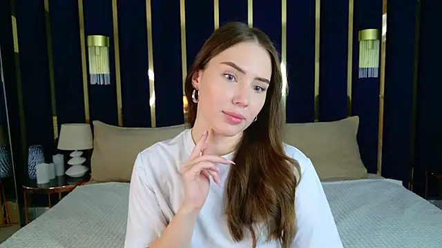 Arielle Vade online show from 04.14.26