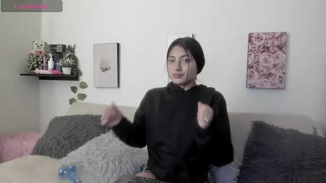 Alexaalove 1 online show from 02.21.26