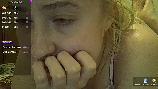 Snapshot of CurvyWild_Lady30 chatting on 03.08.26 CurvyWild Lady30 online show from 03.08.26