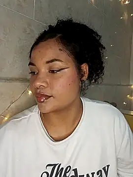 BrianaSweetxxx online show from 02.28.26