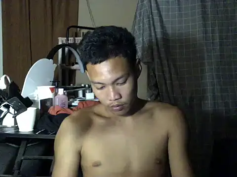 Snapshot of hotboy_6789 chatting on 02.15.26 hotboy 6789 online show from 02.15.26