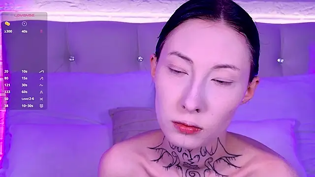 roxy morrison x online show from 05.04.26
