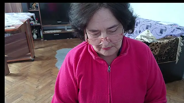 xMaryxAnne online show from 02.21.26