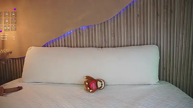 Snapshot of CanelaHotx chatting on 02.28.26 CanelaHotx online show from 02.28.26