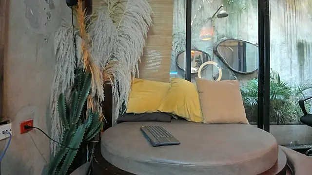 sophieBlair  online show from 02.26.26