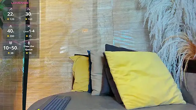 sophieBlair  online show from 03.11.26