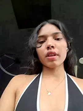 Snapshot of jadelaurent chatting on 04.24.26 jadelaurent online show from 04.24.26