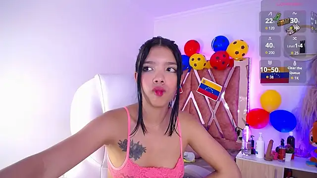 Taylor scottt online show from 06.18.26