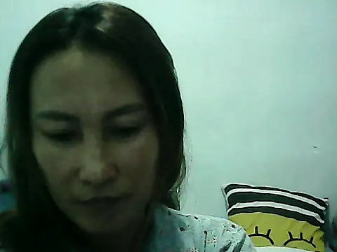 Snapshot of allurie_44 chatting on 02.10.26 allurie 44 online show from 02.10.26