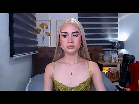 JuicyCockThea online show from 04.21.26