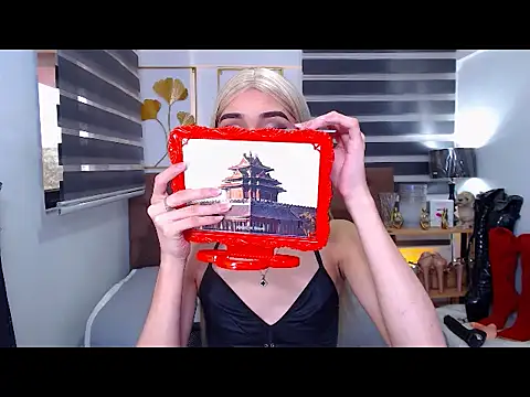 JuicyCockThea online show from 05.03.26