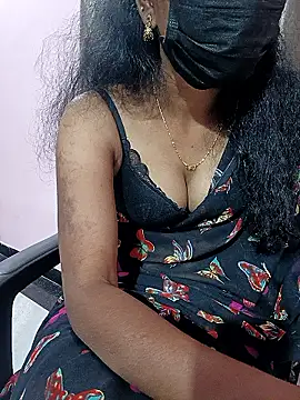 Snapshot of manu_sexy_ chatting on 03.10.26 manu sexy online show from 03.10.26