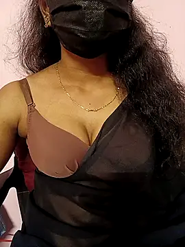 Snapshot of manu_sexy_ chatting on 03.18.26 manu sexy online show from 03.18.26