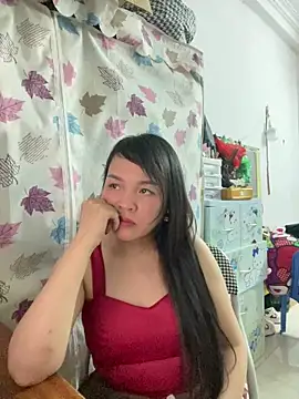 Strawberry-wet online show from 03.15.26