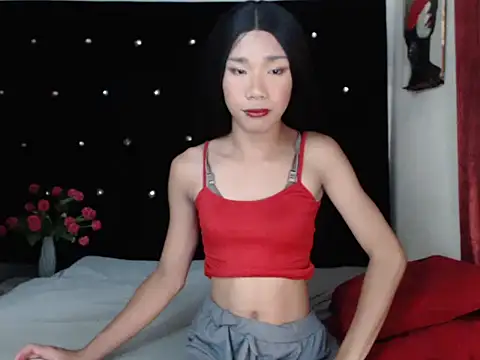 Queenoflustx online show from 04.12.26
