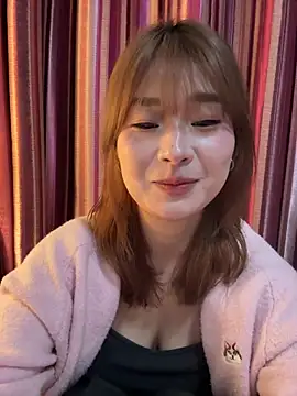 Snapshot of A-cola chatting on 03.19.26 A-cola online show from 03.19.26