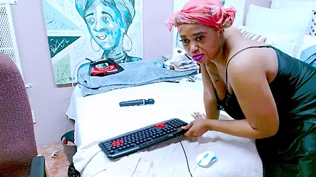 TyraHotxxx online show from 05.11.26