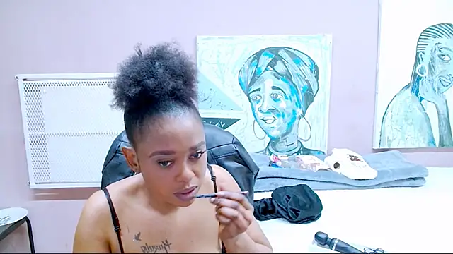 TyraHotxxx online show from 06.23.26