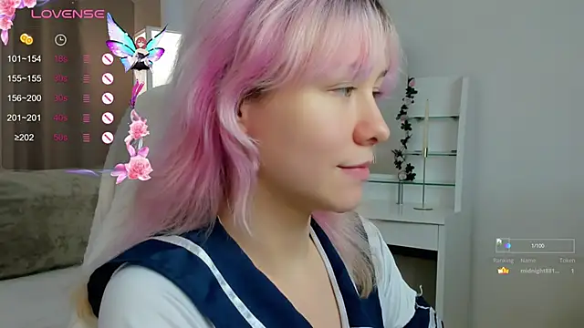 Snapshot of EmilyTrase chatting on 06.11.26 EmilyTrase online show from 06.11.26