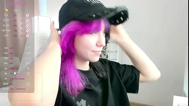 Snapshot of EmilyTrase chatting on 06.27.26 EmilyTrase online show from 06.27.26