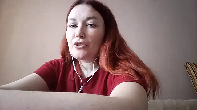 Snapshot of GlitterCharm chatting on 02.10.26 GlitterCharm online show from 02.10.26