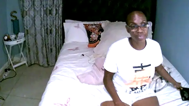 Snapshot of KINKYDOLL4U chatting on 03.14.26 KINKYDOLL4U online show from 03.14.26