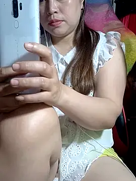 Snapshot of yun_2006 chatting on 03.24.26 yun 2006 online show from 03.24.26