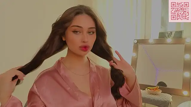 Snapshot of Sofia_Plump chatting on 03.12.26 Sofia Plump online show from 03.12.26