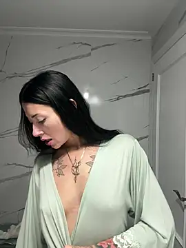 Karmenlovex online show from 03.17.26