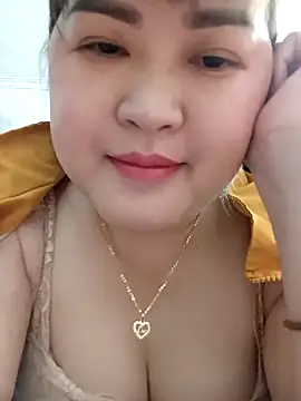 Snapshot of Kee-kimlee chatting on 03.06.26 Kee-kimlee online show from 03.06.26