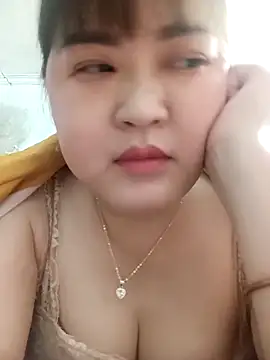 Snapshot of Kee-kimlee chatting on 03.13.26 Kee-kimlee online show from 03.13.26