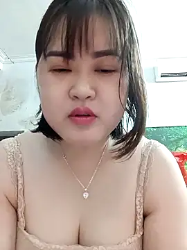 Snapshot of Kee-kimlee chatting on 03.23.26 Kee-kimlee online show from 03.23.26