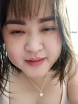 Snapshot of Kee-kimlee chatting on 03.30.26 Kee-kimlee online show from 03.30.26