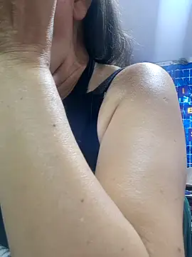 Snapshot of Alexamontiel_ chatting on 03.21.26 Alexamontiel online show from 03.21.26