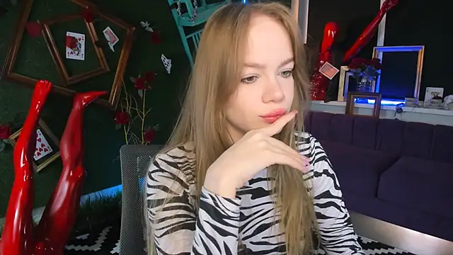 Snapshot of AmyNox chatting on 03.24.26 AmyNox online show from 03.24.26