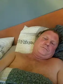 Snapshot of Demik71 chatting on 02.11.26 Demik71 online show from 02.11.26