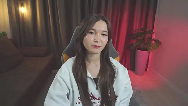 Snapshot of MentallyMonika chatting on 02.19.26 MentallyMonika online show from 02.19.26